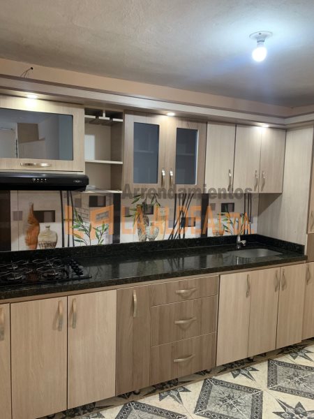 Casa disponible para Arriendo en Itagüí Calatrava Foto numero 1