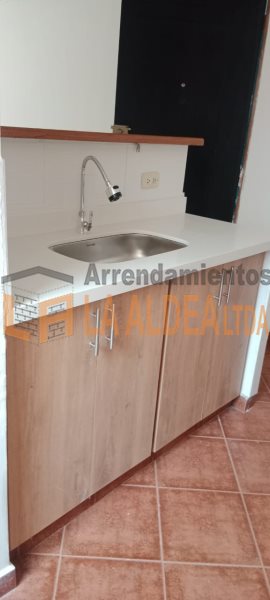 Apartamento disponible para Arriendo en Medellín con un valor de $1,200,000 código 9956