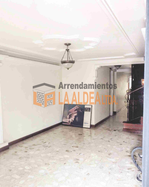 Casa disponible para Venta en Envigado La Paz Foto numero 1