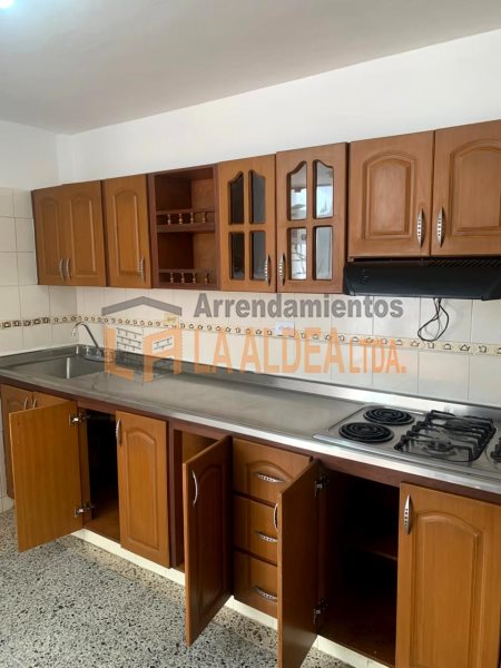 Apartamento disponible para Arriendo en Itagüí con un valor de $2,100,000 código 8185