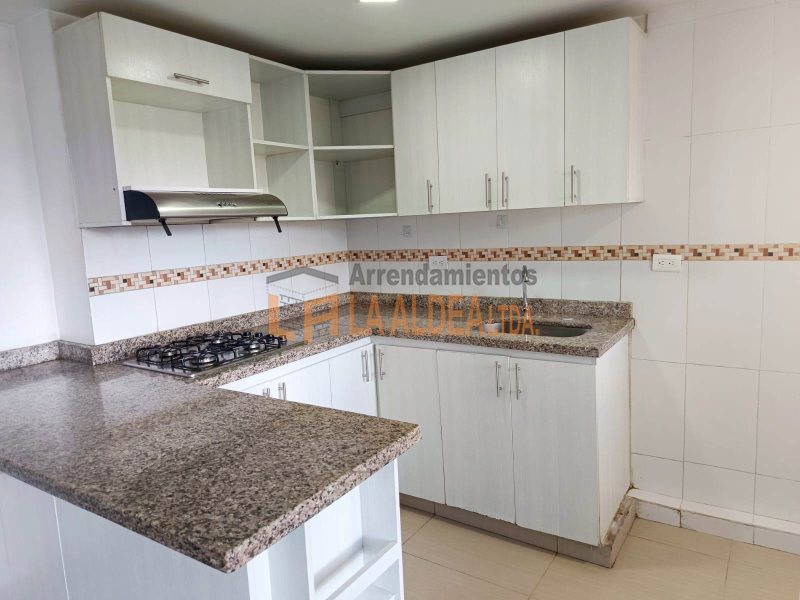 Apartamento disponible para Arriendo en Medellín San Antonio De Prado Foto numero 1