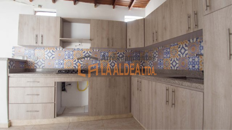 Casa disponible para Venta en Medellin con un valor de $290.000.000 código 9219