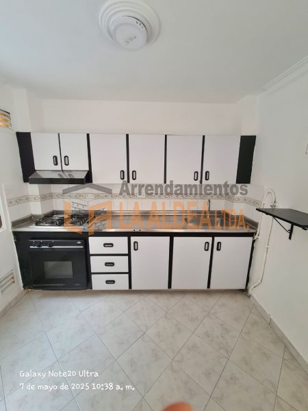 Apartamento disponible para Arriendo en Itagüí con un valor de $1,800,000 código 10306
