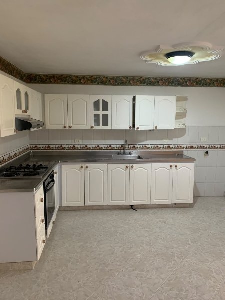 Casa disponible para Arriendo en Itagüí Calatrava Foto numero 1