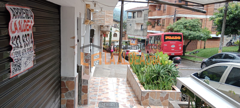 Local disponible para Arriendo en Medellín con un valor de $1,500,000 código 9637