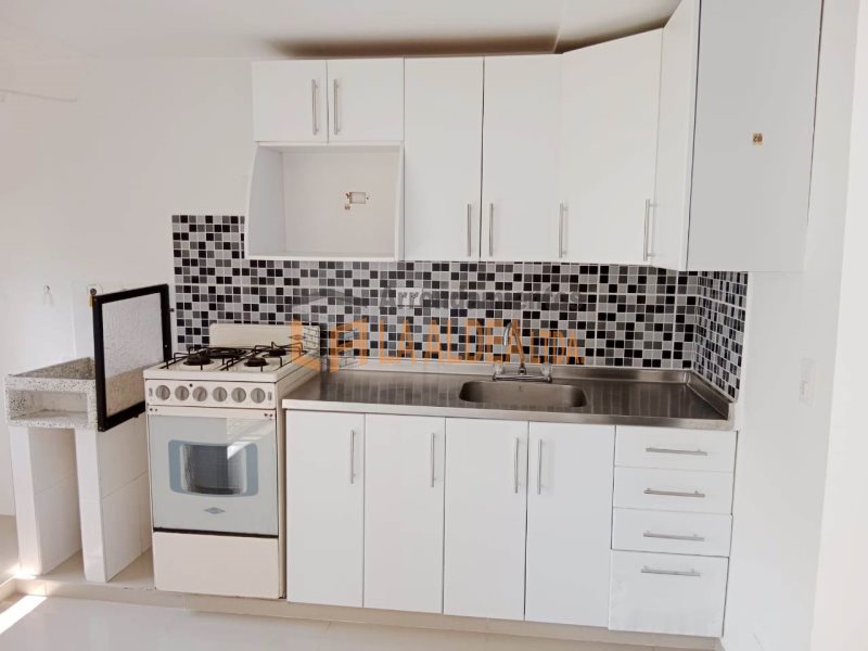 Apartaestudio disponible para Arriendo en Medellín San Antonio De Prado Foto numero 1