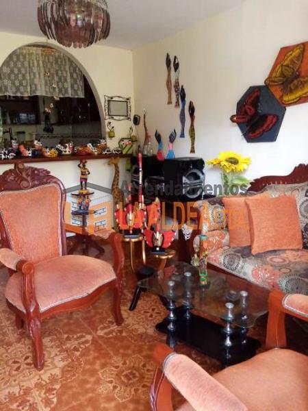 Casa disponible para Venta en Medellin con un valor de $98.000.000 código 9122